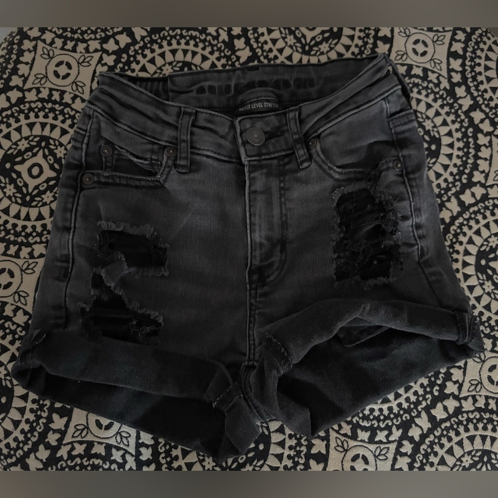 American Eagle Next Level Stretch, Women's Black Distressed Denim Shorts